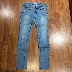 Bullhead Skinny jeans
